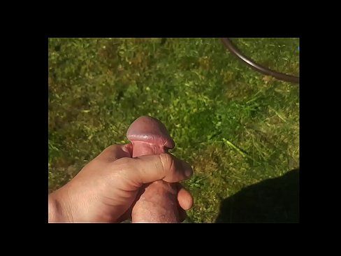 ❤️ Hot hottie mendapat dia merah jambu pussy fucked dan air mani dengan muncrat di taman musim panas Lucah cantik di lucah ms.villagesexvideos.ru