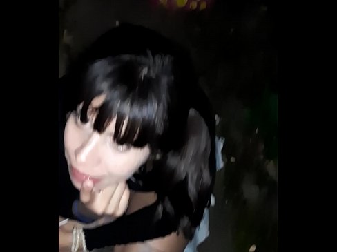 ❤️ Di jalanan zakar membengkak sebagai pertukaran untuk gula-gula Lucah cantik di lucah ms.villagesexvideos.ru